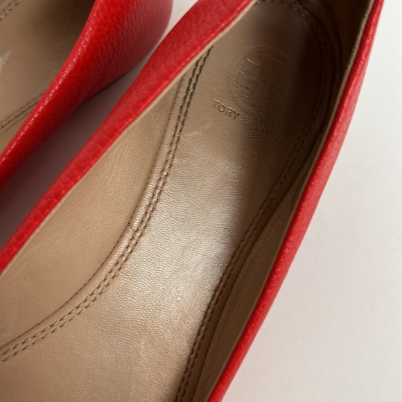 Tory Burch Red Leather Flats Size 10 Shoes Womens - Picture 4 of 11